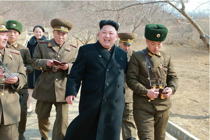 Dot pha trong phong cach thoi trang em gai ong Kim Jong-un-Hinh-3